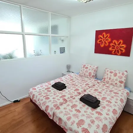 Roos Hotel apartamentowy