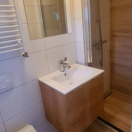 Roos Hotel apartamentowy Valkenburg aan de Geul