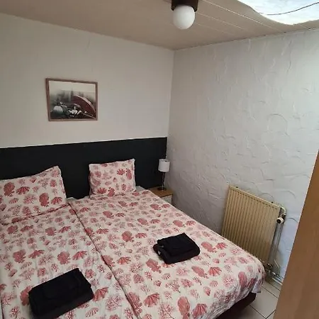Roos Aparthotel *